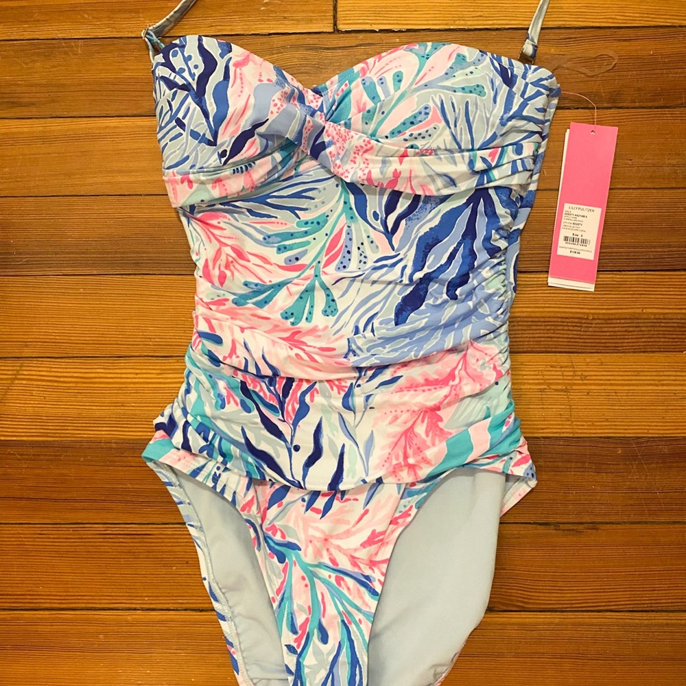 Lily Pulitzer NWT Flamenco one-price